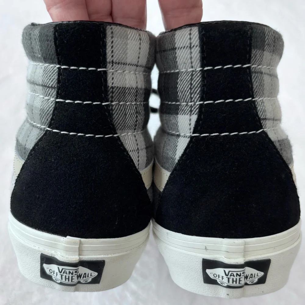 VANS SK8-Hi Grunge Black & Gray Plaid Suede High Top Sneakers--NEW--5.5M